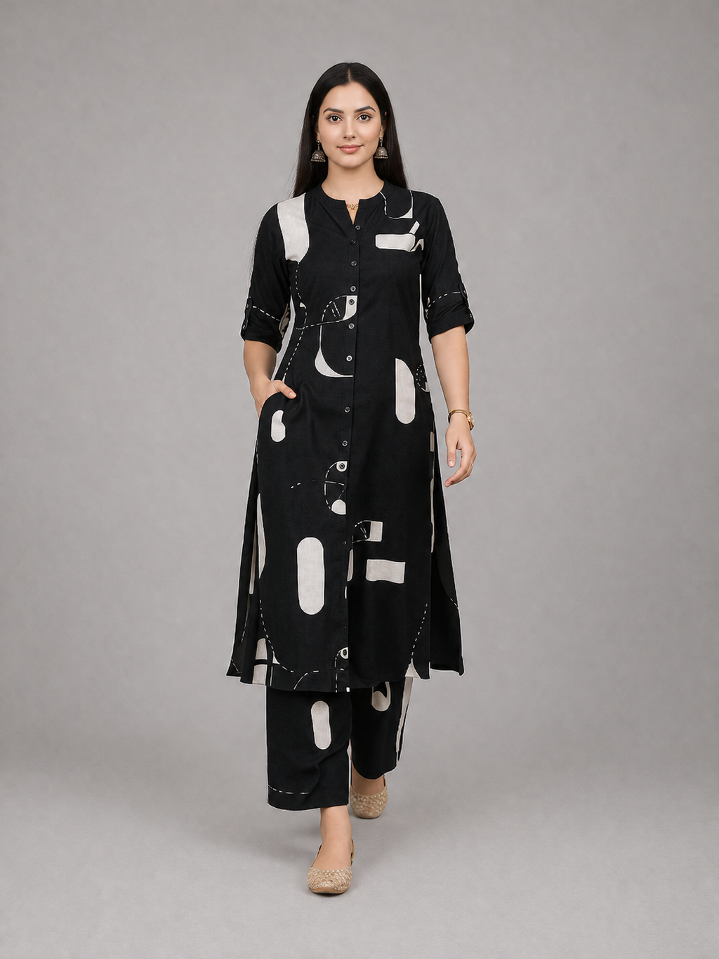 Women Abstract Print Kurta with Pockets and Palazzo , 2 Piece Set (Black and Silver)